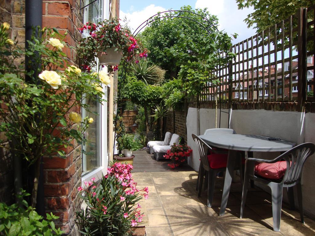 Londonhomegardens Luaran gambar